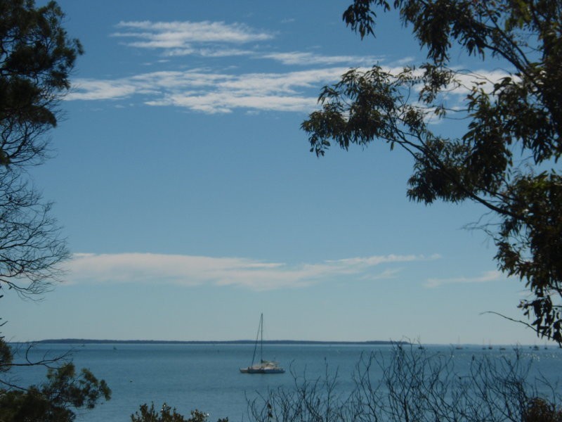 13 Coast Road, Macleay Island QLD 4184
