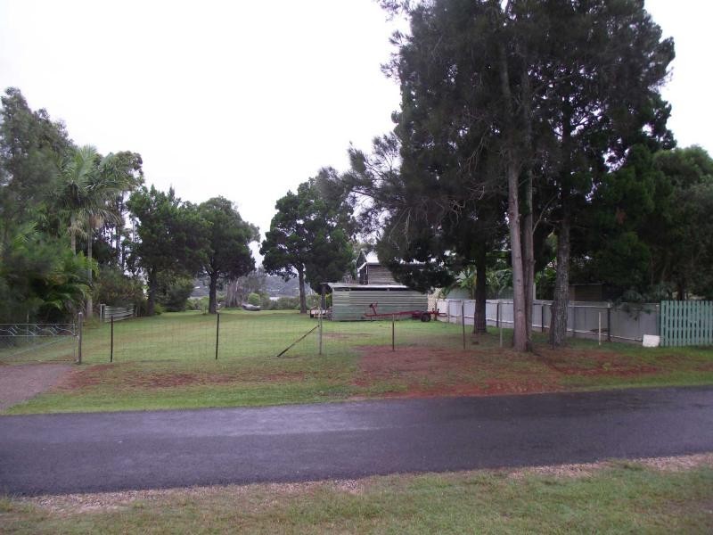 18 Junee Parade, Karragarra Island QLD 4184