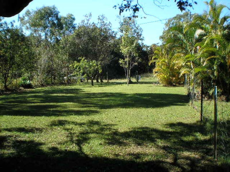 5 Heath Street, Macleay Island QLD 4184