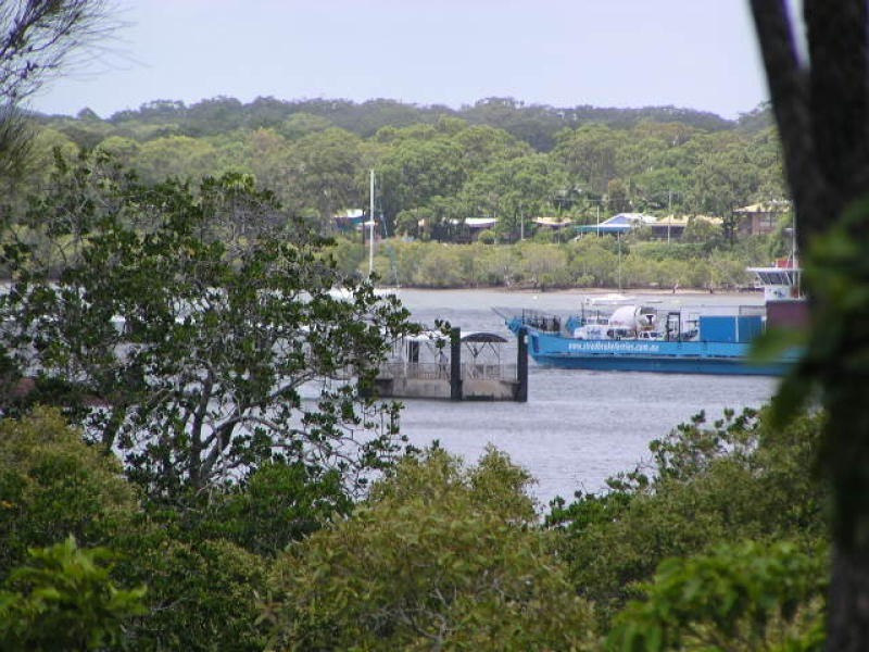 12 Emita Street, Macleay Island QLD 4184