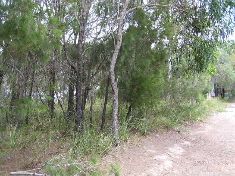 12 Emita Street, Macleay Island QLD 4184