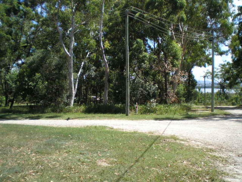 17 Brolga Avenue, Macleay Island QLD 4184