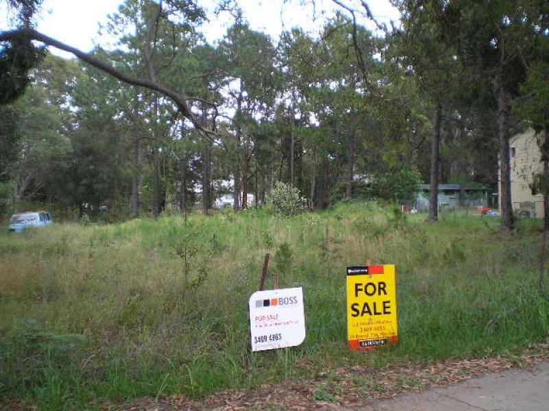 165 High Central Road, Macleay Island QLD 4184