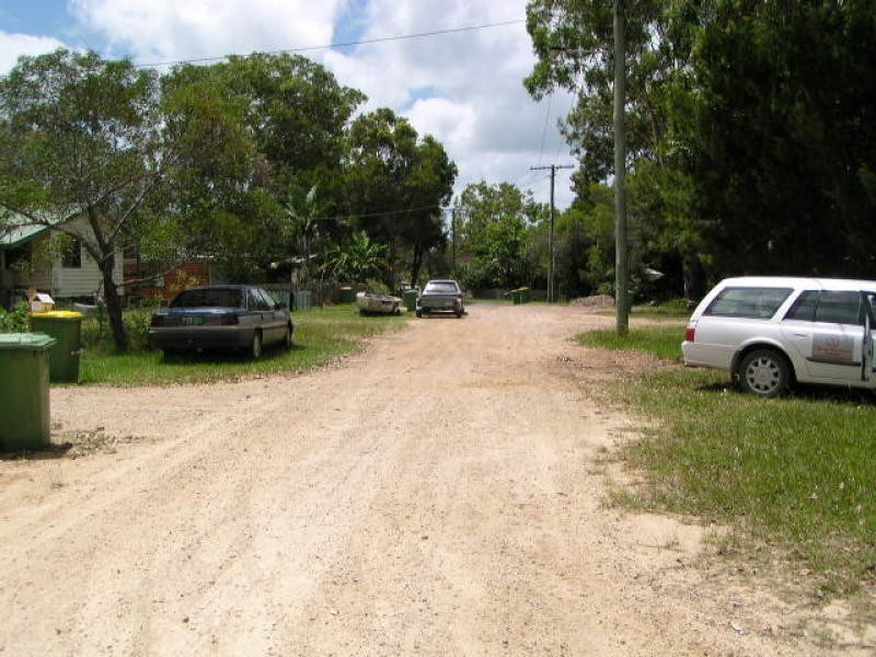 10 Hilda Street, Macleay Island QLD 4184