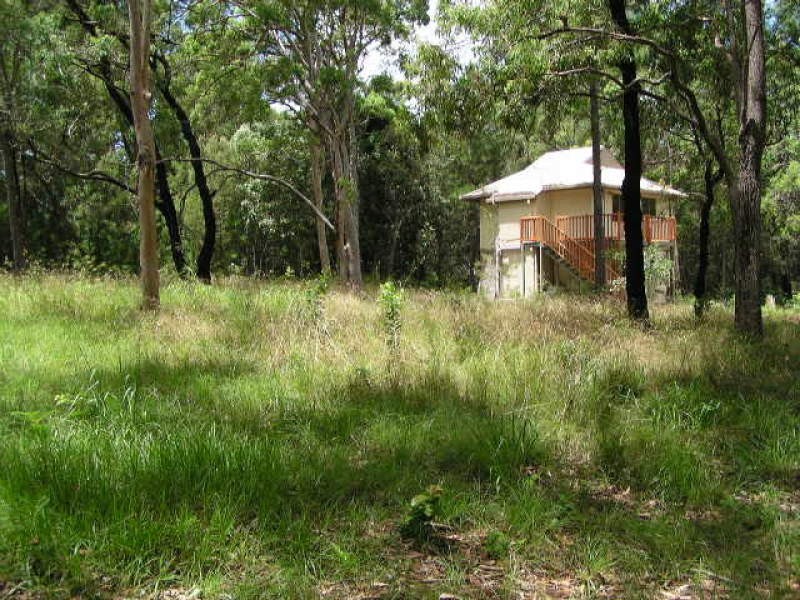 28 Alexander Street, Macleay Island QLD 4184