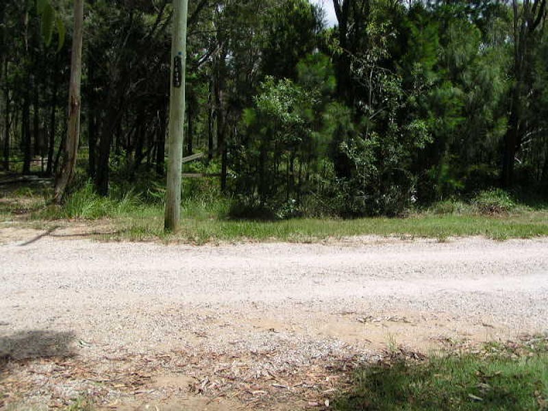 28 Alexander Street, Macleay Island QLD 4184