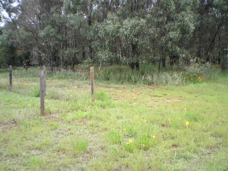 110 High Central Road, Macleay Island QLD 4184