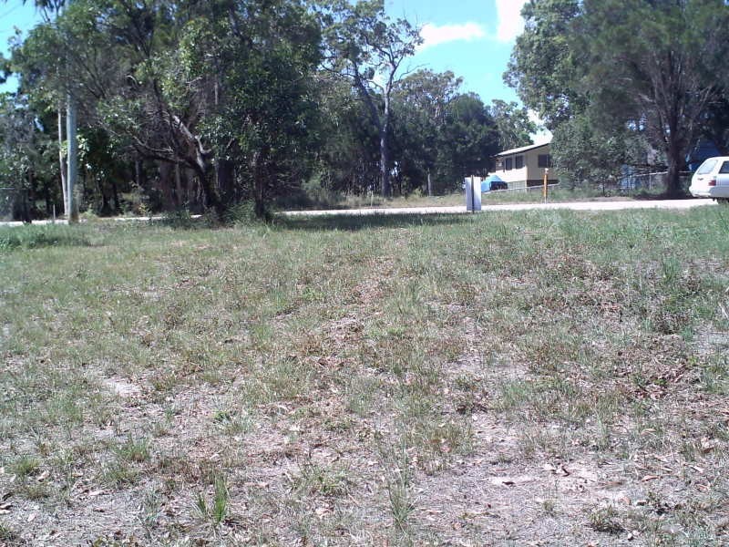 14 Calm Waters, Macleay Island QLD 4184