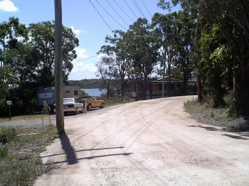 14 Calm Waters, Macleay Island QLD 4184