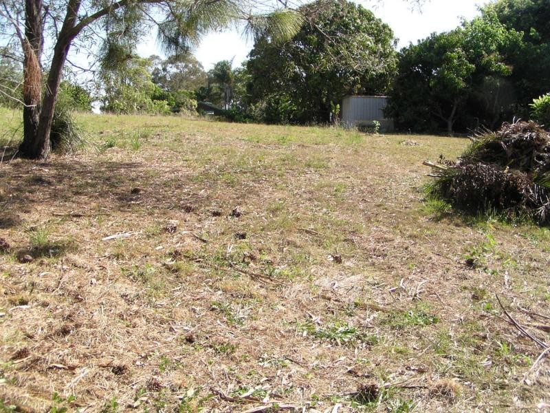 10 Lavender Street, Lamb Island QLD 4184