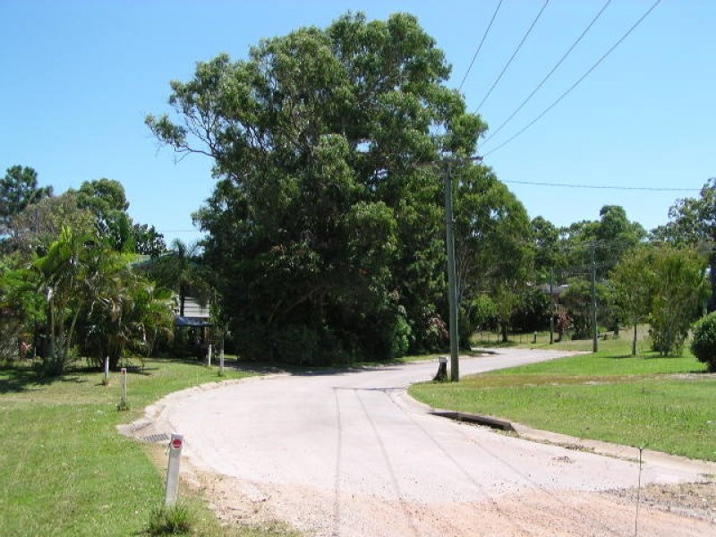 10 Coorong Street, Macleay Island QLD 4184