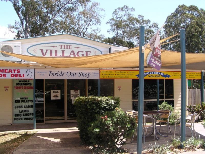 25 High Central Road, Macleay Island QLD 4184