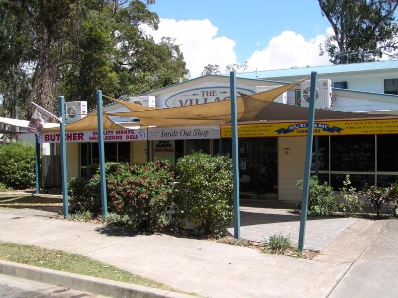 25 High Central Road, Macleay Island QLD 4184