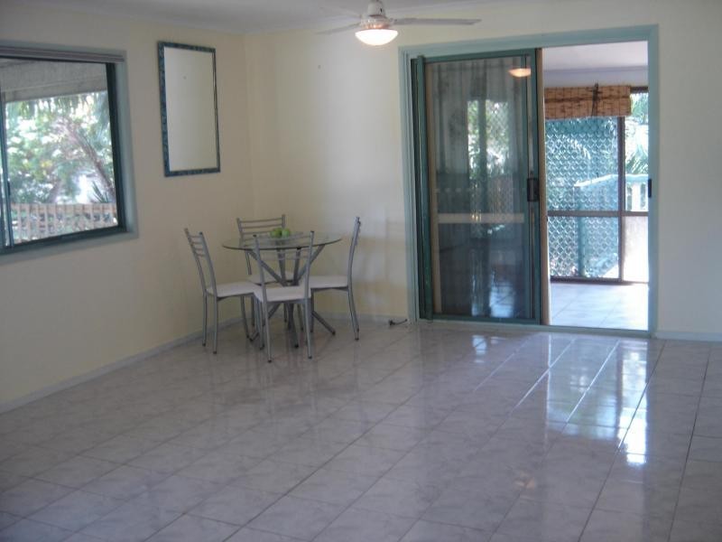 31 Scotts Road, Macleay Island QLD 4184