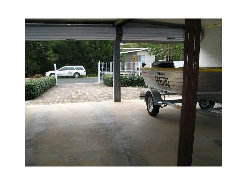 36 Francis Road, Macleay Island QLD 4184