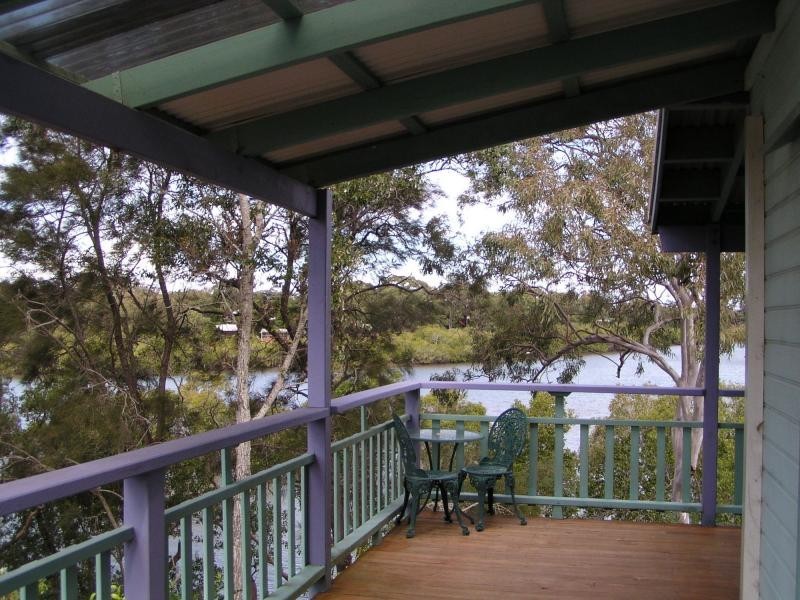 30 Deviot street, Macleay Island QLD 4184
