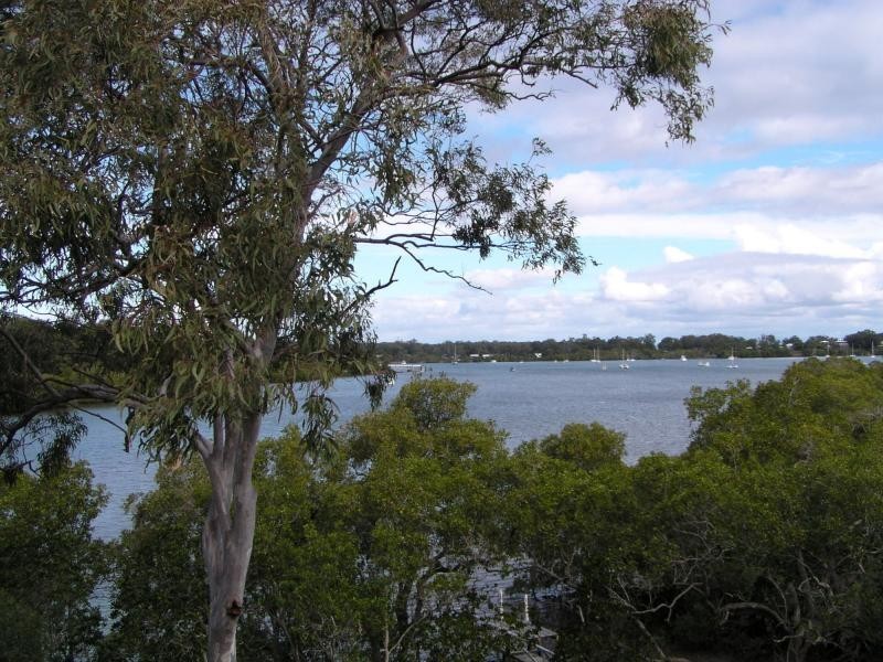 30 Deviot street, Macleay Island QLD 4184