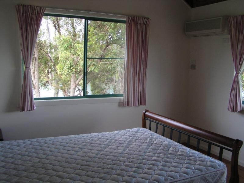 30 Deviot street, Macleay Island QLD 4184