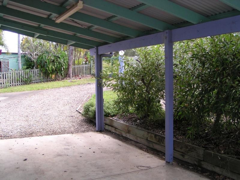 30 Deviot street, Macleay Island QLD 4184