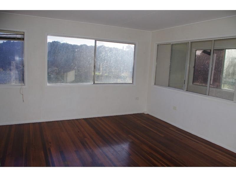 14 Betty Street, Macleay Island QLD 4184