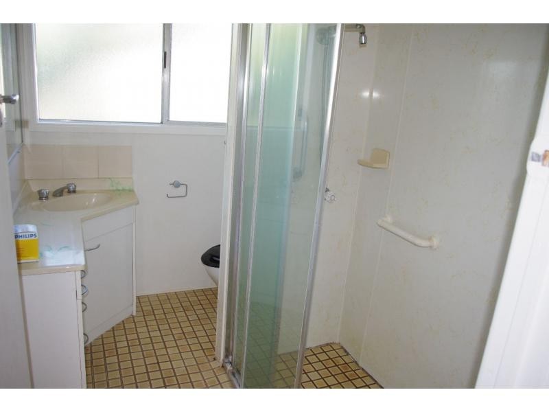 14 Betty Street, Macleay Island QLD 4184