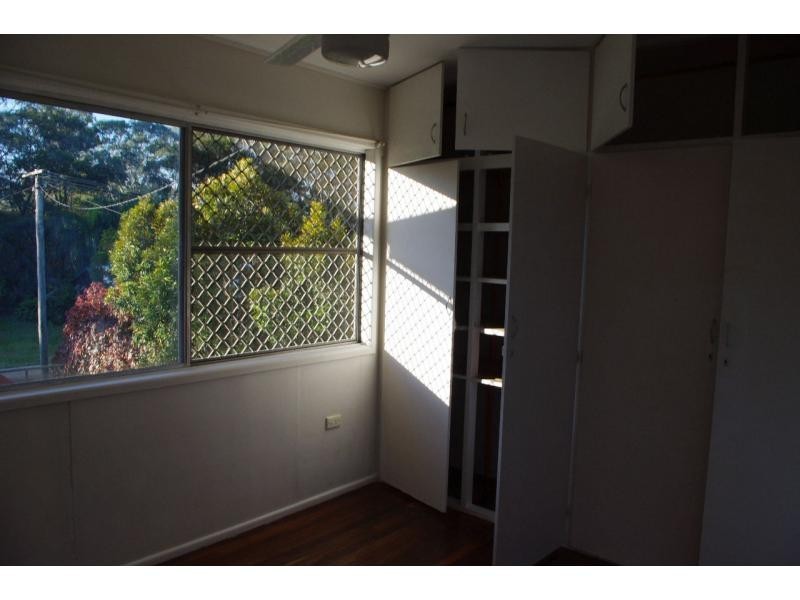 14 Betty Street, Macleay Island QLD 4184