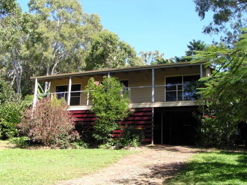 60 Perulpa drive, Lamb Island QLD 4184