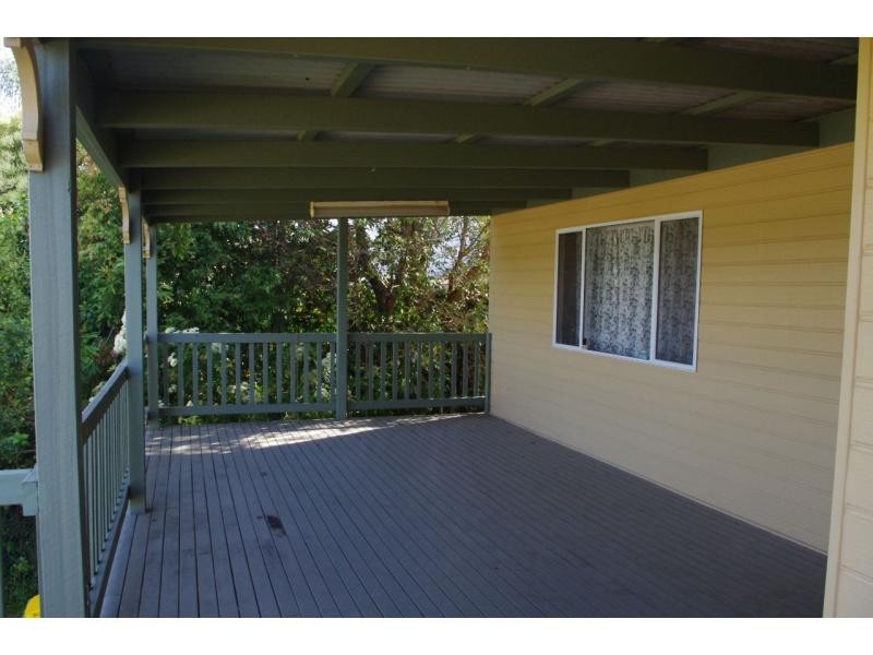 15 Camena Street, Macleay Island QLD 4184