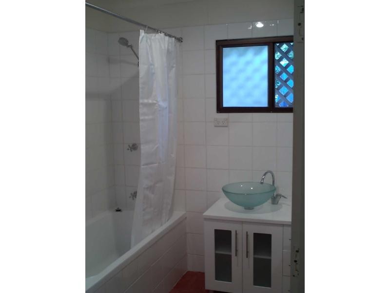 109 Treasure Island Avenue, Karragarra Island QLD 4184