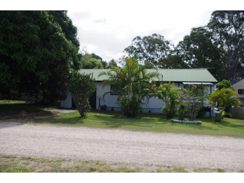 13 Michiko Street, Macleay Island QLD 4184