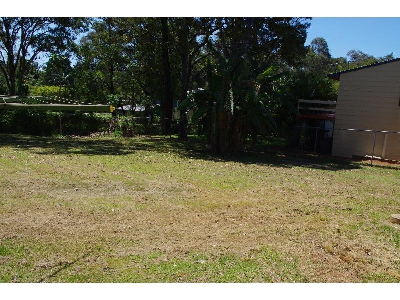 13 Michiko Street, Macleay Island QLD 4184