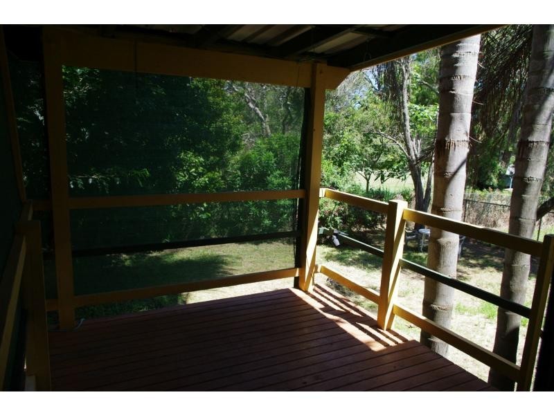 11 Michiko Street, Macleay Island QLD 4184
