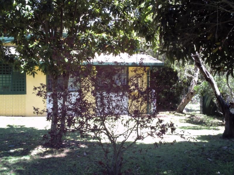 11 Michiko Street, Macleay Island QLD 4184