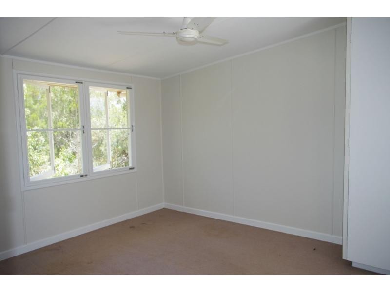 58 Eastbourne Terrace, Macleay Island QLD 4184