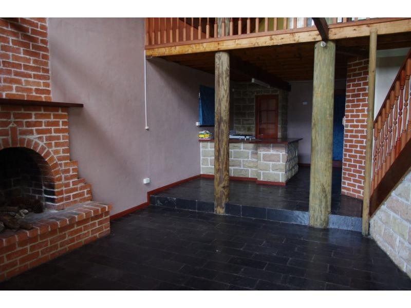 34 Kooberry Street, Macleay Island QLD 4184