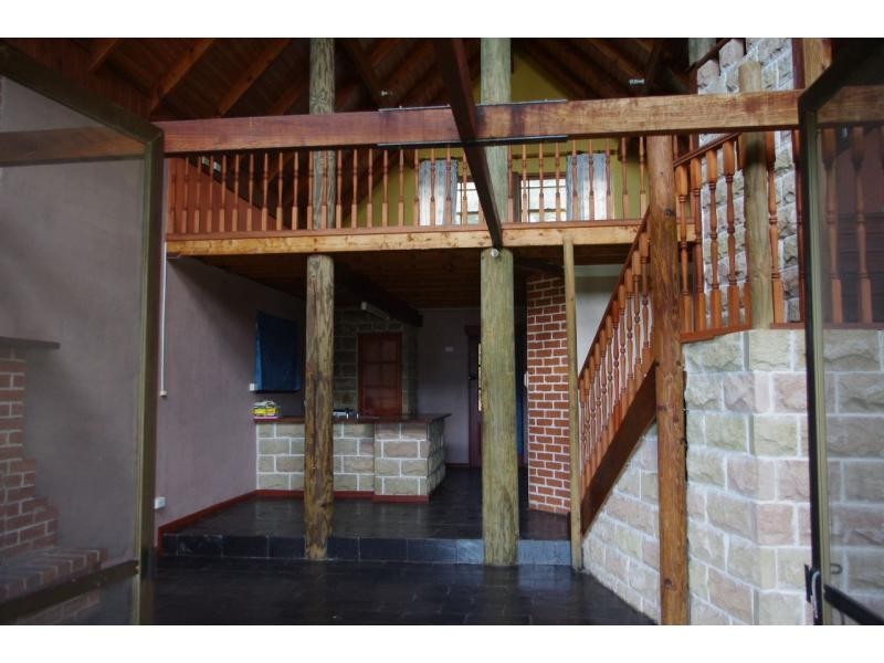 34 Kooberry Street, Macleay Island QLD 4184