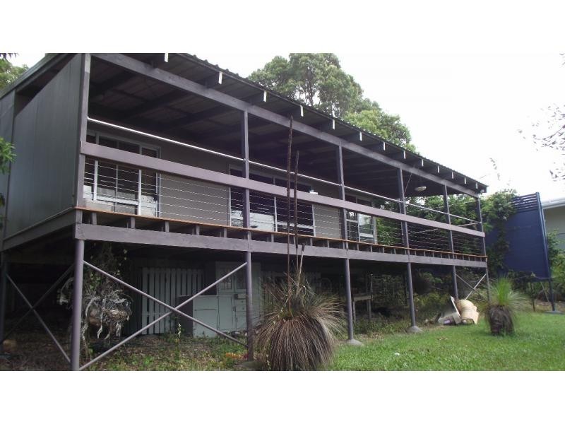 54 Koonwarra Street, Macleay Island QLD 4184
