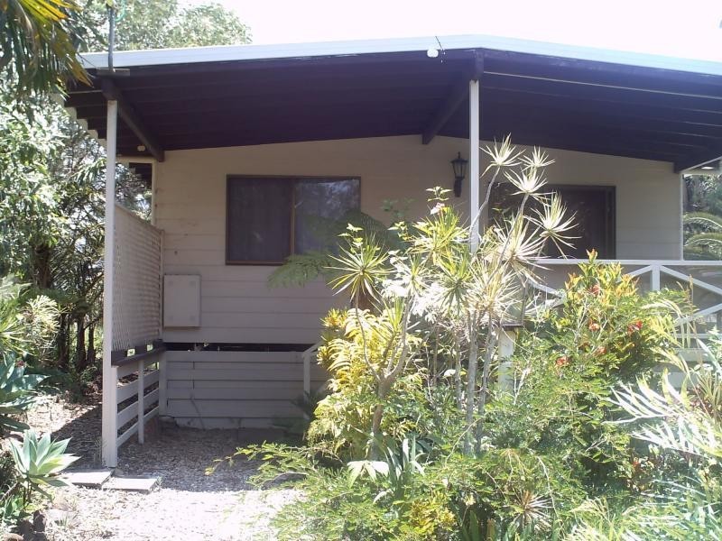 65 High Central Road, Macleay Island QLD 4184