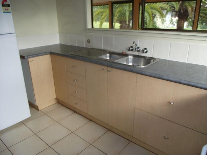 65 High Central Road, Macleay Island QLD 4184