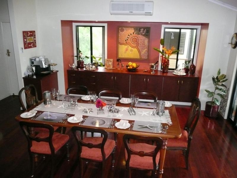 10-14 Weeroona Avenue, Macleay Island QLD 4184