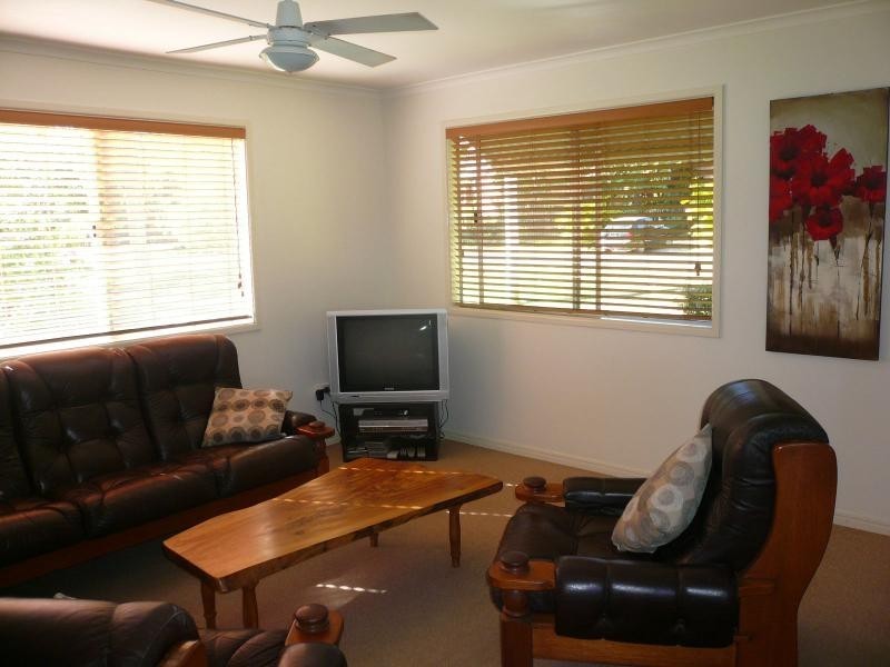66 Lucas Drive, Lamb Island QLD 4184