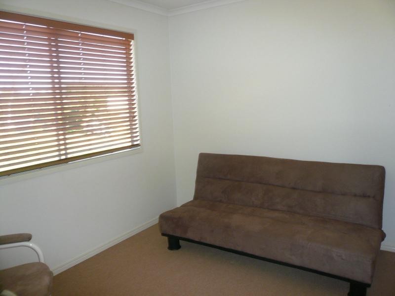 66 Lucas Drive, Lamb Island QLD 4184