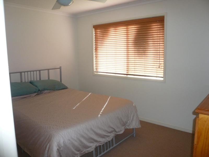 66 Lucas Drive, Lamb Island QLD 4184