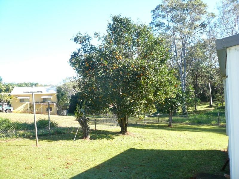 66 Lucas Drive, Lamb Island QLD 4184
