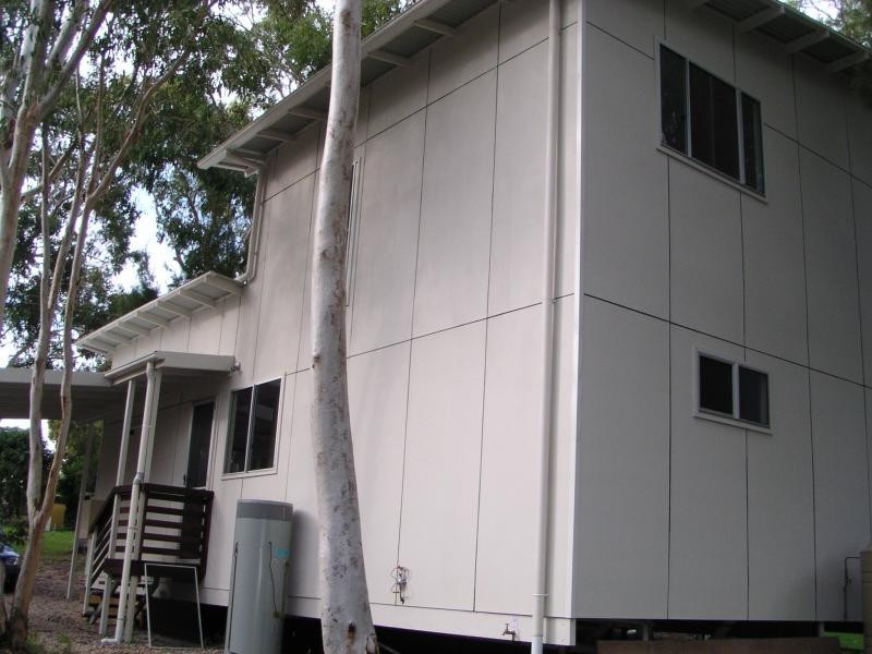 20 Tingara Street, Macleay Island QLD 4184