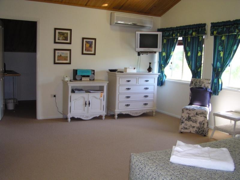 46 Beelong Street, Macleay Island QLD 4184