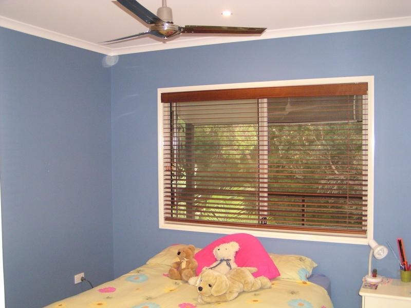 2 President Terrace, Macleay Island QLD 4184