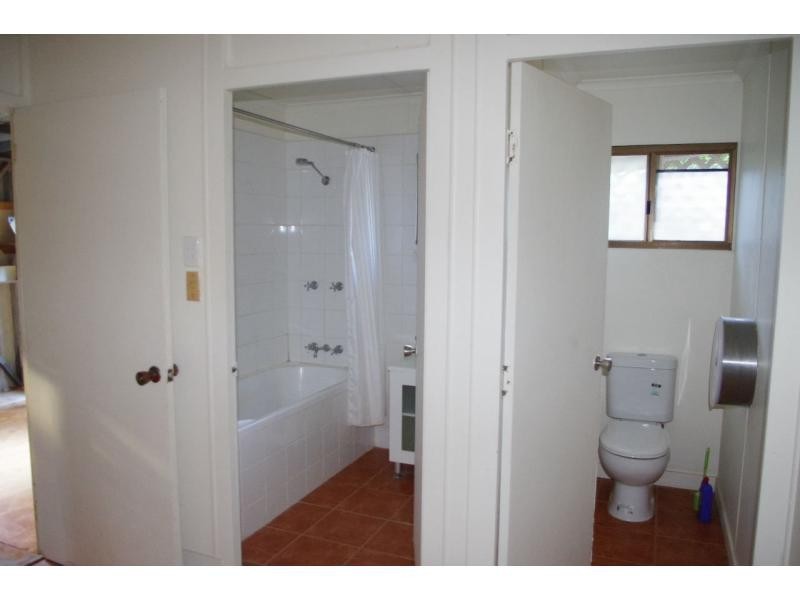 109 Treasure Island Avenue, Karragarra Island QLD 4184