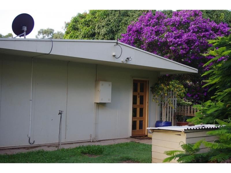 109 Treasure Island Avenue, Karragarra Island QLD 4184