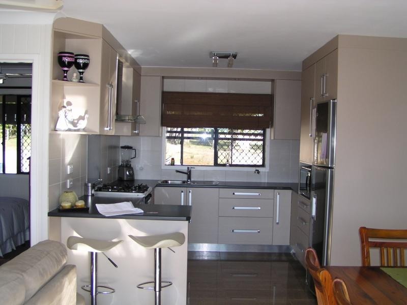 8 Timothy Street, Macleay Island QLD 4184